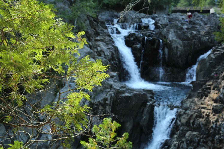 A side trip to Split Rock Falls
